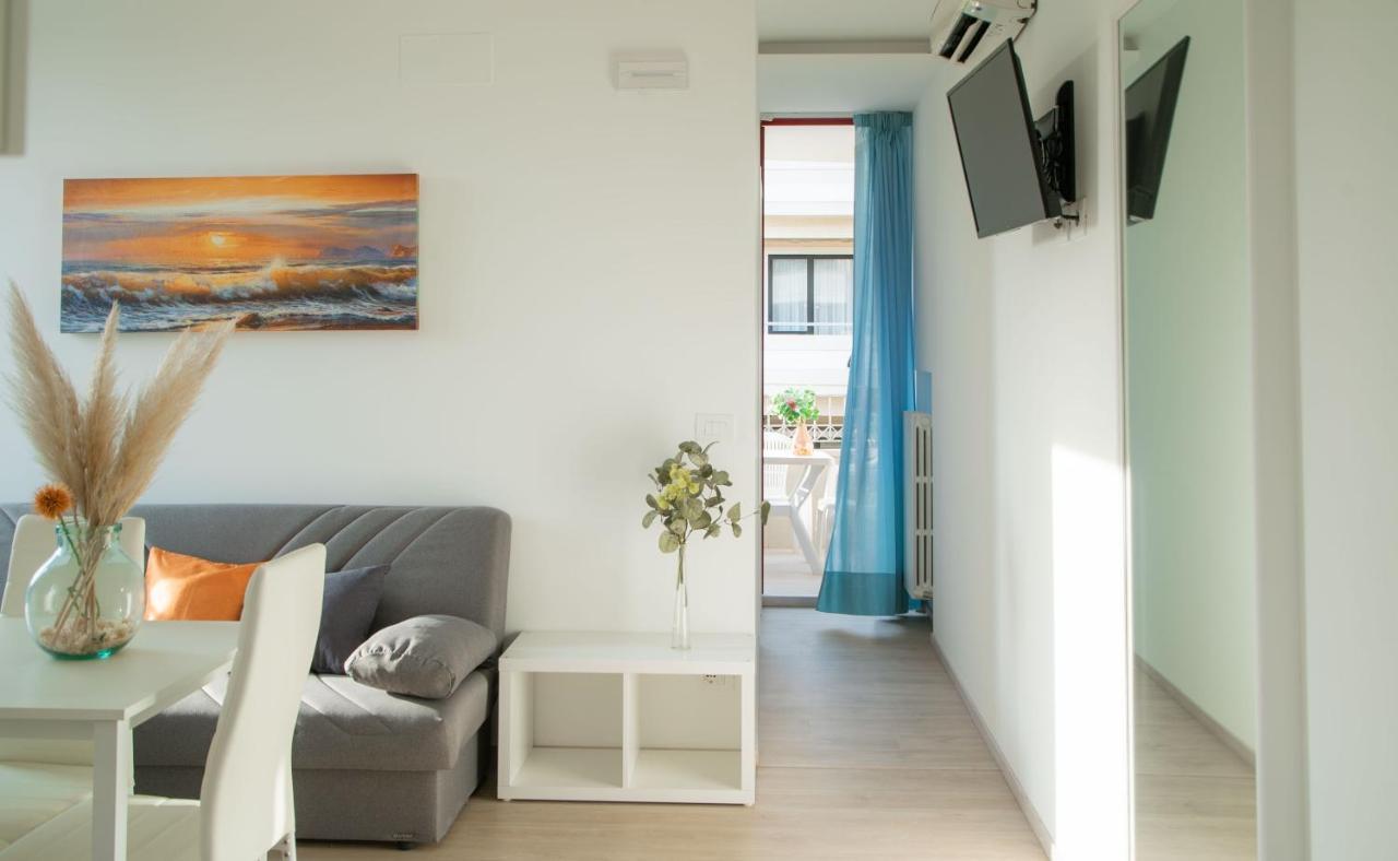 I Suoni Del Mare Apartment Porto San Giorgio Exterior photo